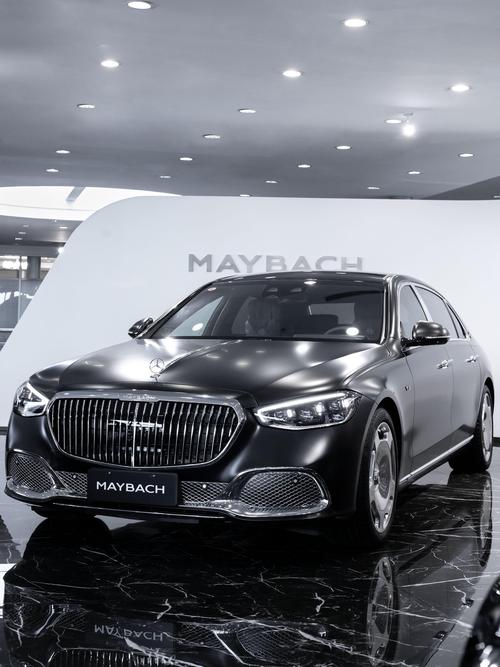 深圳237岚图汽车的售后服务让用户无忧出行，迈巴赫未来的豪华车趋势